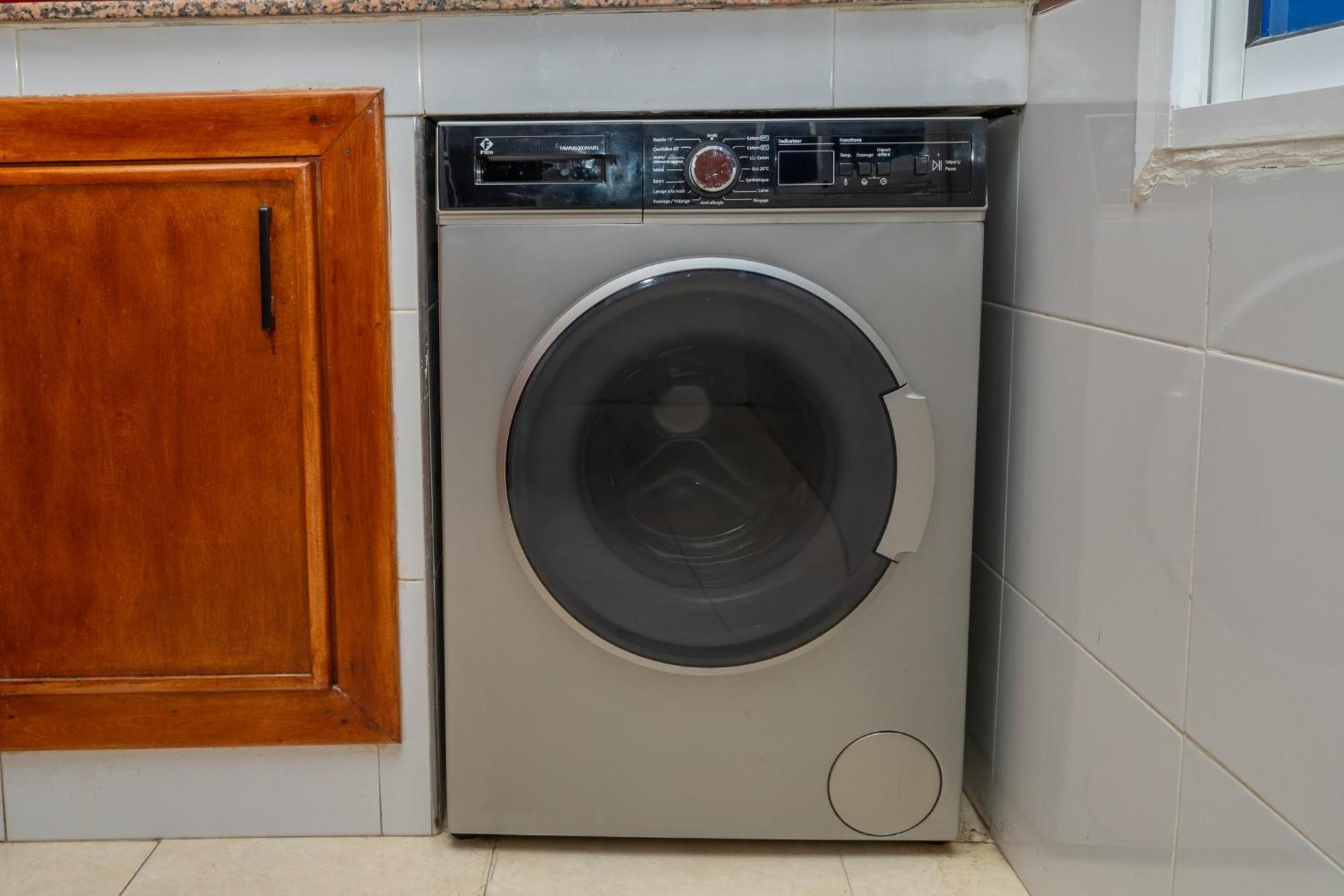 Appartement 2 Chambres Pres De La Corniche Tanger Kültér fotó
