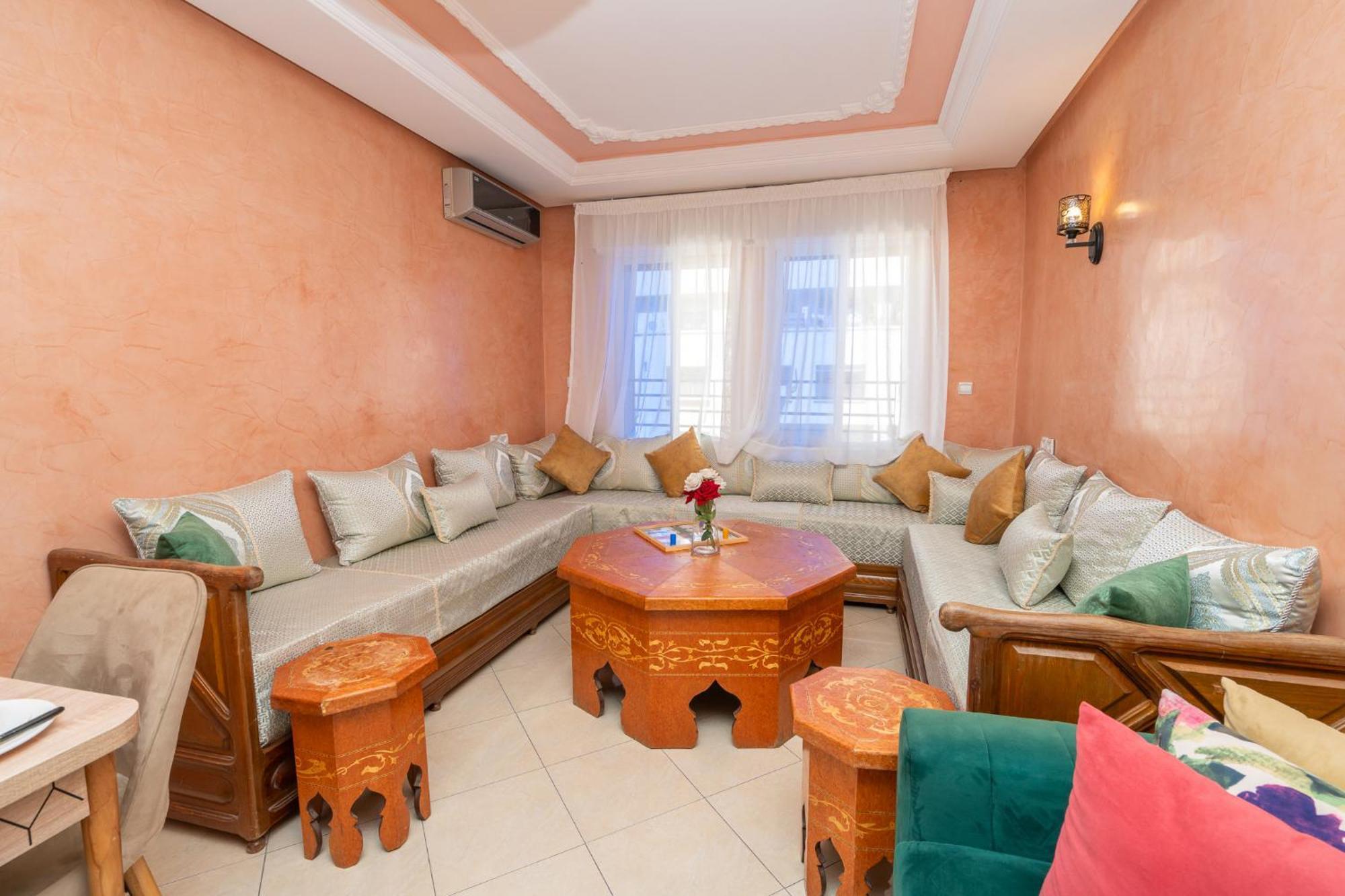 Appartement 2 Chambres Pres De La Corniche Tanger Kültér fotó